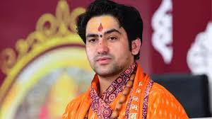 हिंदू राष्ट्र का ऐलान, धीरेंद्र शास्त्री की पदयात्रा: “भारत हिंदू राष्ट्र बनेगा तभी रुकेंगे”